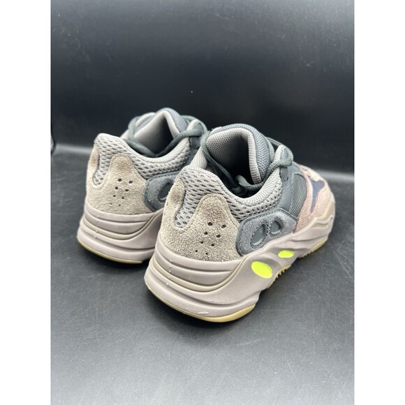 adidas Yeezy Boost 700 \'Mauve\' Men’s Size 4 / Women’s 5.5 (EE9614) CLEAN NO BOX main image 15